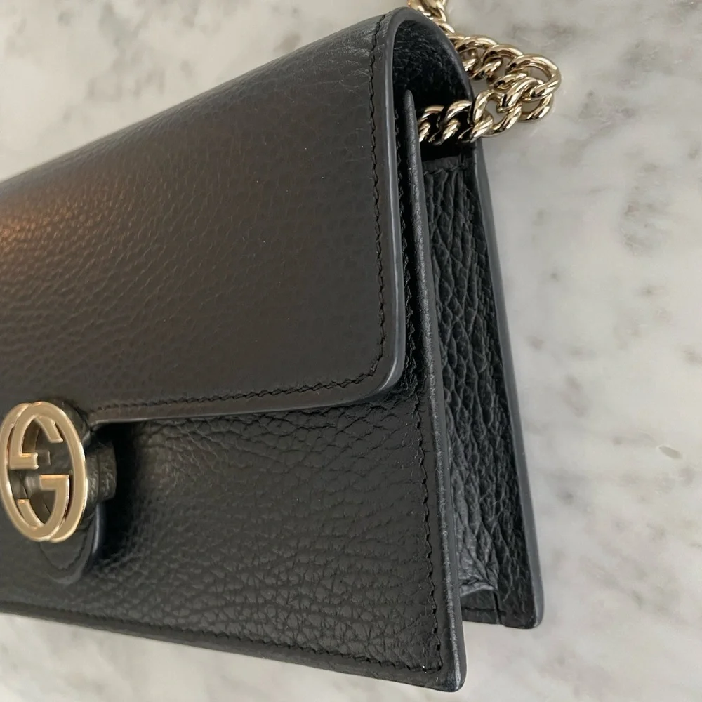 Gucci Black Leather Interlocking GG Wallet On Chain (SOLD) - Picture 7 of 13